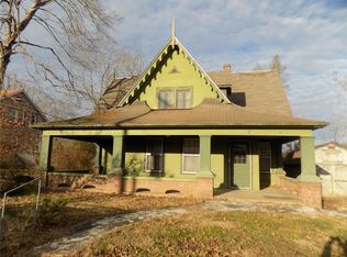 105 N College St, Arcadia, MO 63621