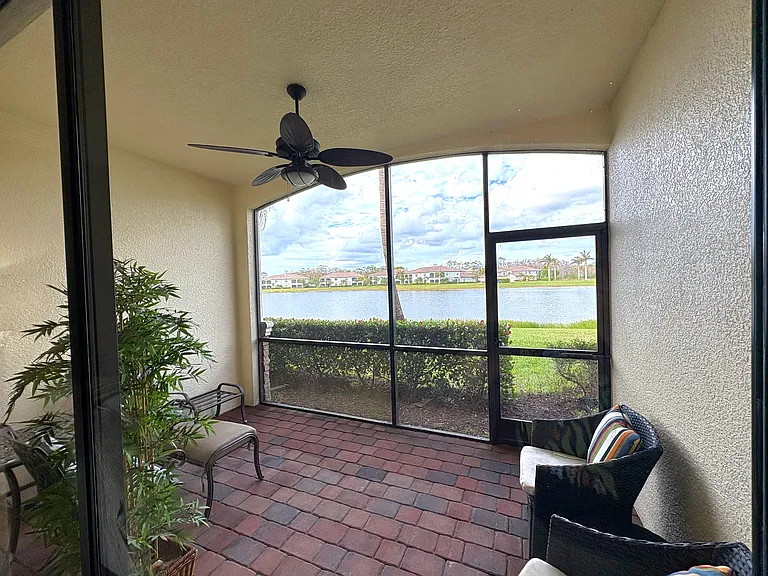 9513 Avellino Way #2015 — Photo 6