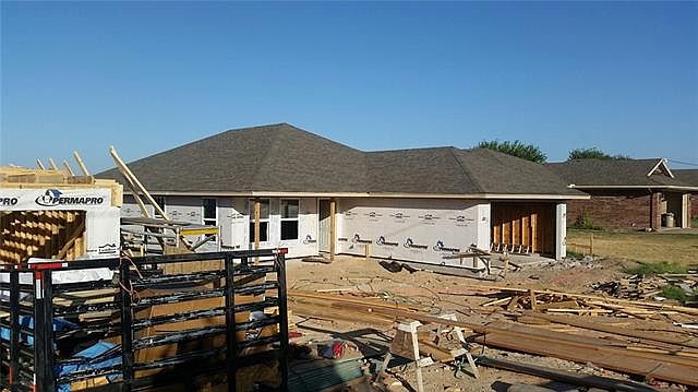 2nd image of 1529 W Bankhead Rd