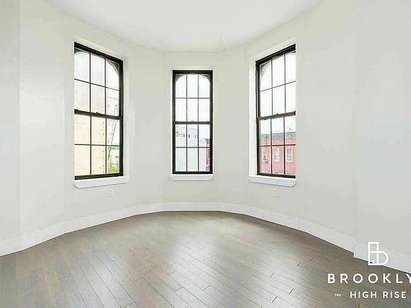 5th image of 989 Bedford Ave #3F
