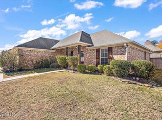 862 Willow Grande Cir, Brandon, MS 39047