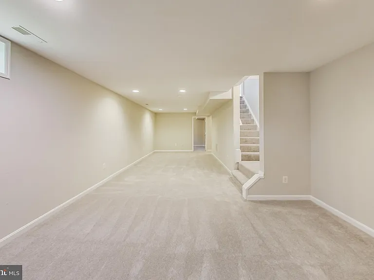 43537 Clivedon Ct — Photo 31
