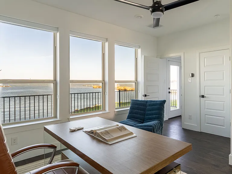 1113 Marc Pl — Photo 10