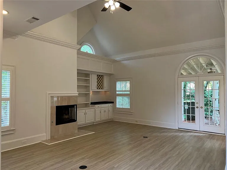 4608 Chattahoochee Xing SE — Photo 14