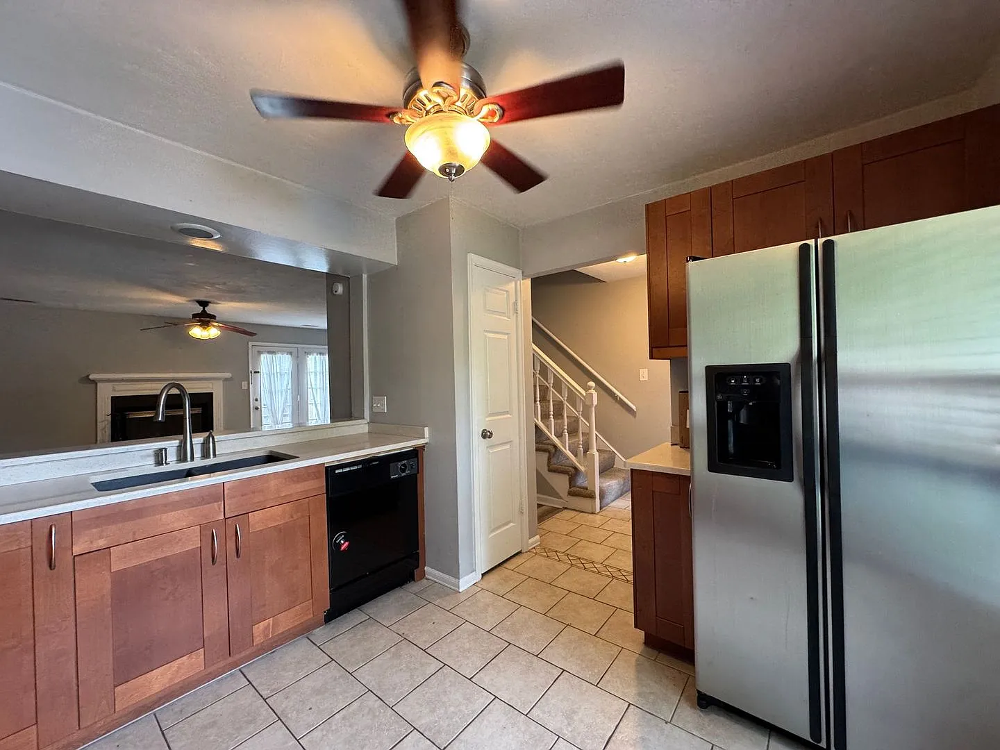 Charming Waterfront Townhouse in Virginia Beach! — Photo 2