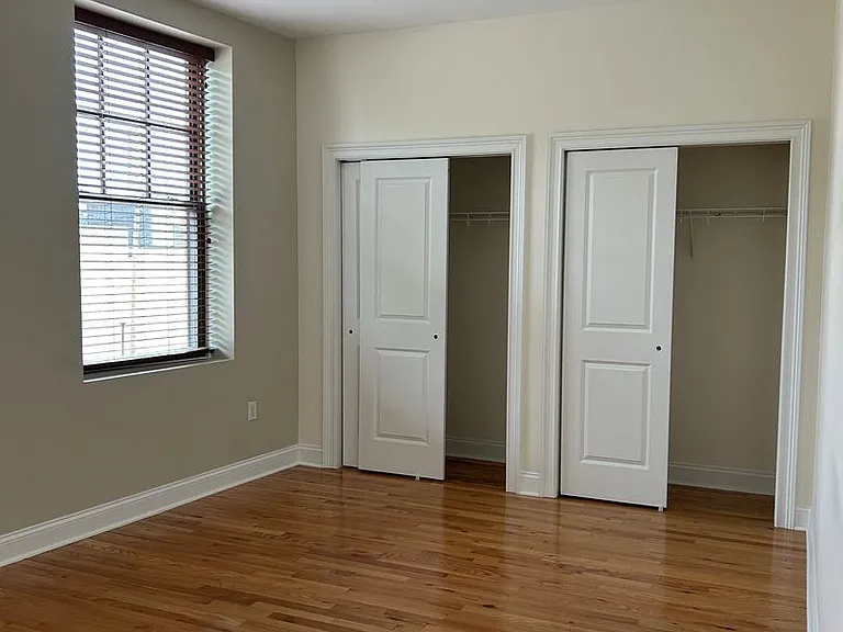 124 Main St — Photo 11