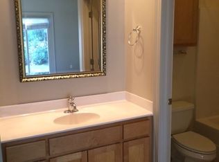 2218 E 55th Pl, Tulsa, OK 74105