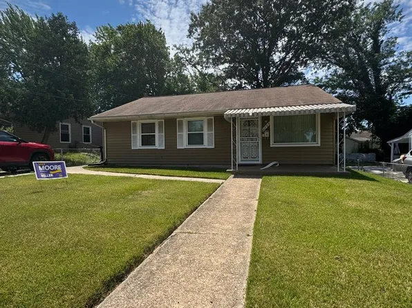 1105 Wentworth Dr, Oxon Hill, MD 20745