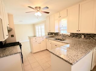 8815 Reamer St, Houston, TX 77074