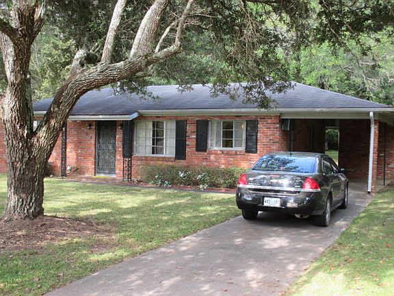 2nd image of 213 Buena Vista Dr