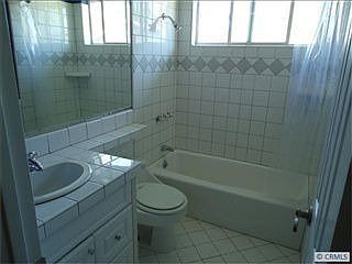 4th image of 11403 212th St