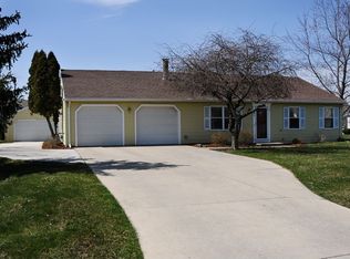 491 Pauly Dr, Perrysburg, OH