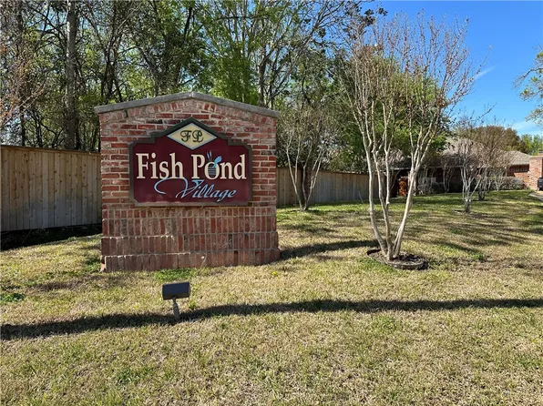 217 Village Cir, Waco, TX 76710