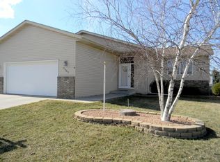 4505 10th St NW, Rochester, MN 55901