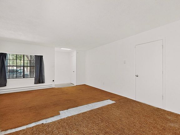4th image of 1029 Rigel St SW