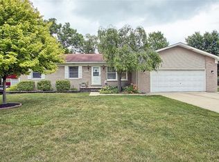 38700 Townhall St, Harrison Township, MI 48045