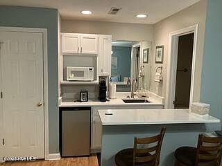 2nd image of 3030 Marsh Winds Cir Unit 604-B