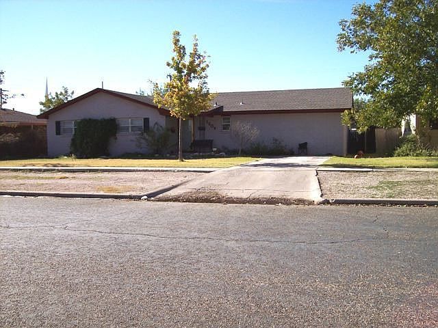 1st image of 1609 W Avenue C