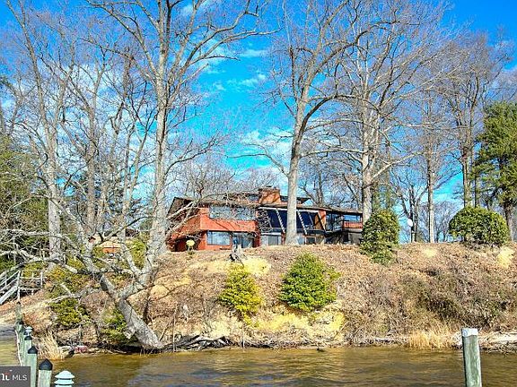2nd image of 73 Sylvan Glade Dr