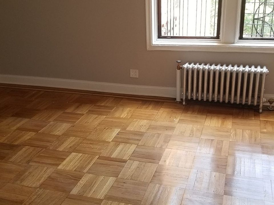 2nd image of 2860 Bronx Park E APT 53