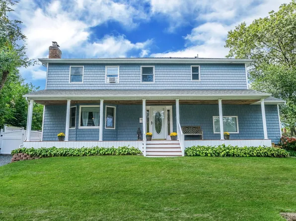 12 Jamar Lane, Ronkonkoma, NY 11779