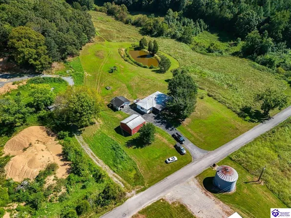 1813 Little Cake Rd, Columbia, KY 42728