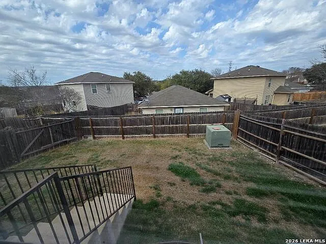 11207 Country Cyn — Photo 18