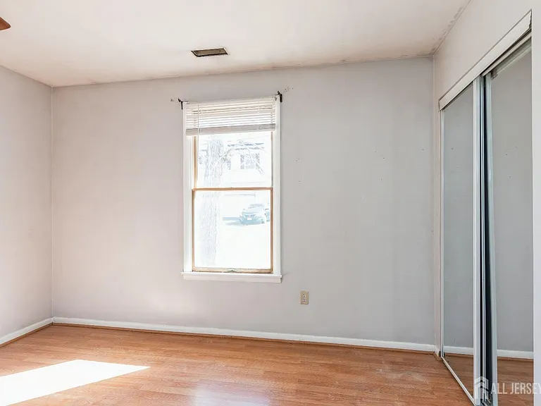 58 Dodd St — Photo 15