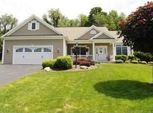 5 Brighton Dr, Clifton Park, NY 12065