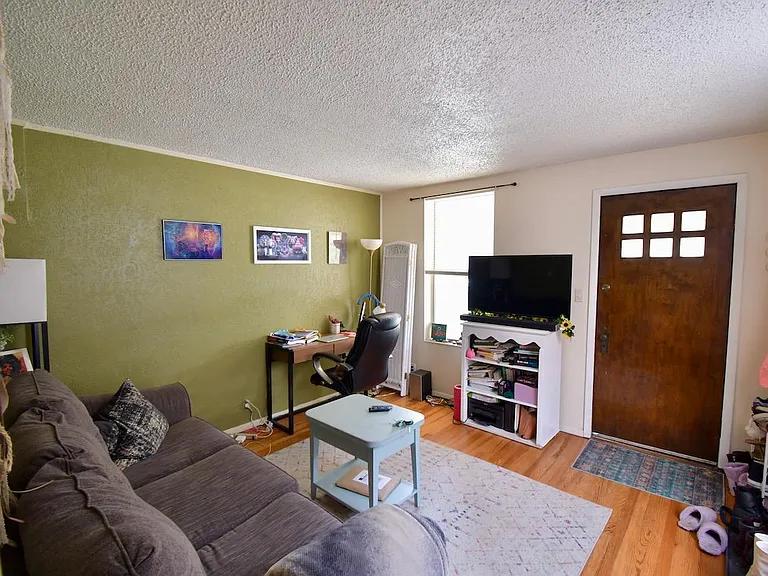 3714 Mariposa St — Photo 4