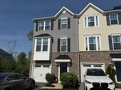 102 Mulberry Dr Photo 1