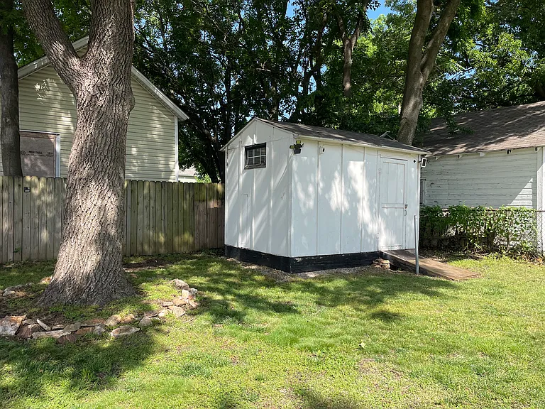 803 N Concord Ave — Photo 17