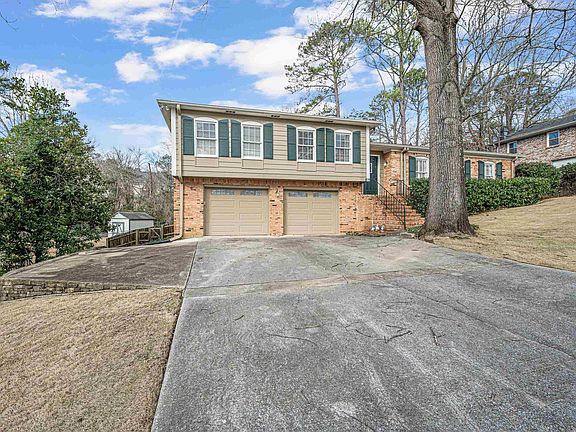 3rd image of 1418 Lantana Dr