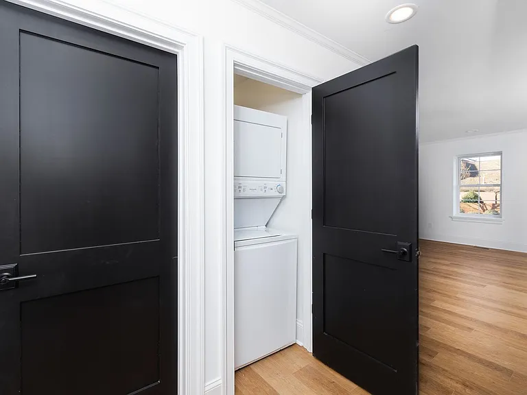 3200 Holly Rd — Photo 22