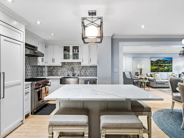 420 East 64th Street W5FG image 1 of 16