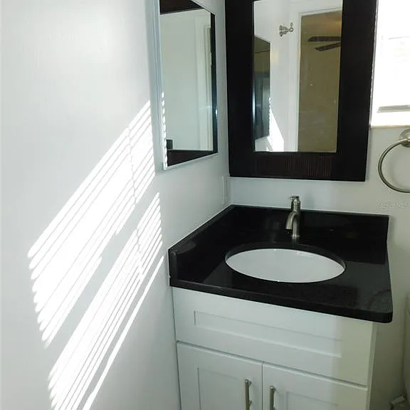 1241 Turner St #2 — Photo 12