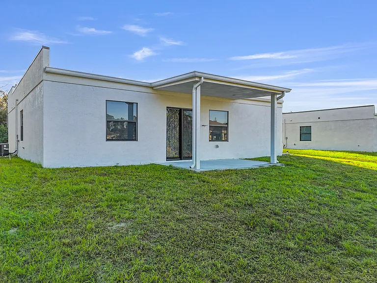 622 Windermere Dr — Photo 31