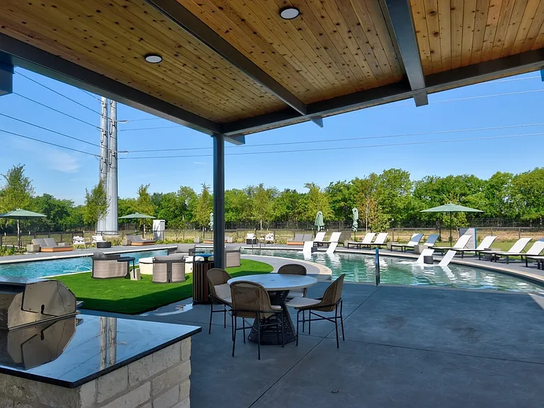 The Palo Townhomes