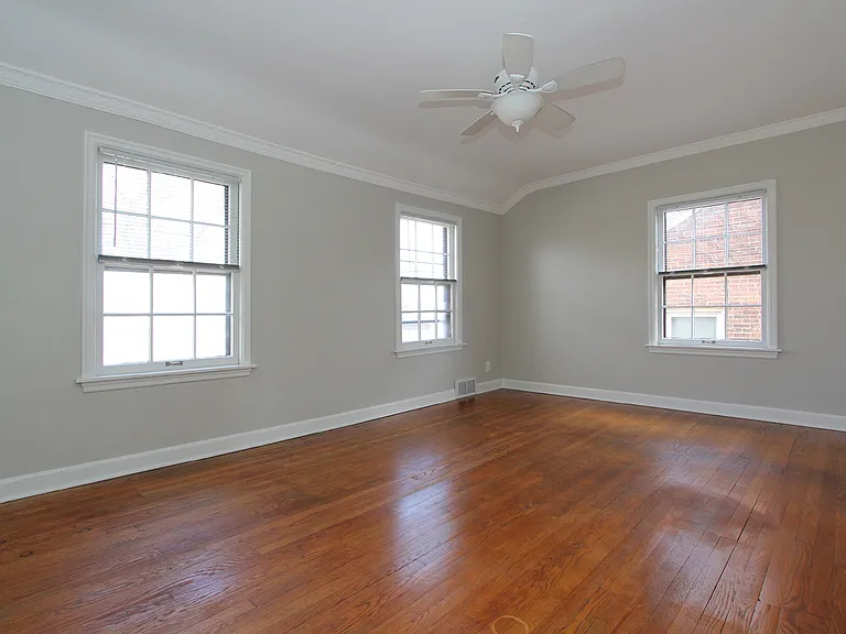 5415 W Greenfield Ave #3 — Photo 2