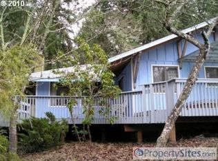 25797 Parker Ln, Veneta, OR 97487