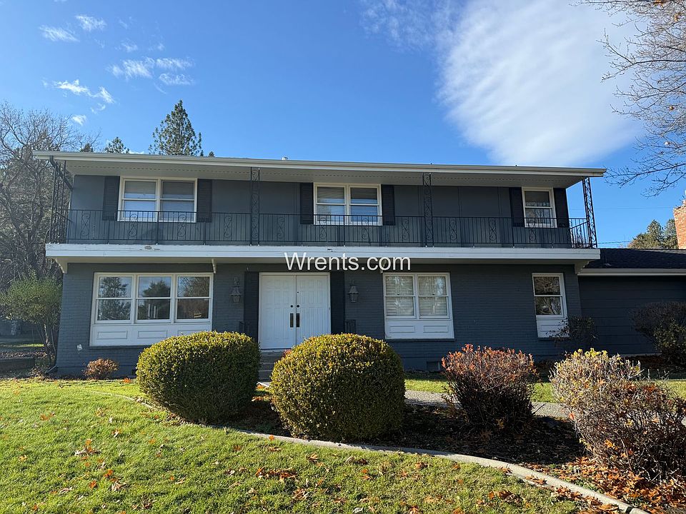 1st image of 10521 N Kensington Ct