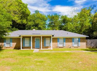 3050 Meadow Ln, Mobile, AL 36618