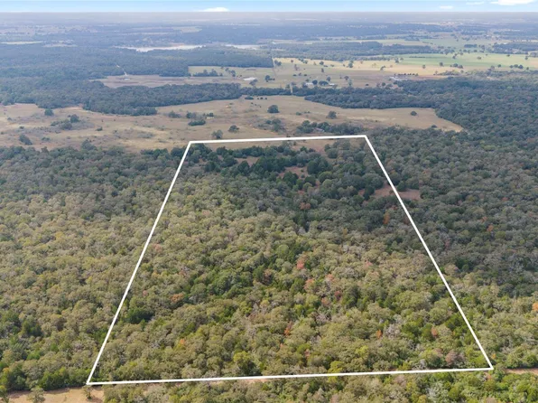 County Rd E #415, Lexington, TX 78947