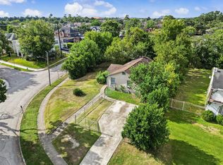 5130 Live Oak St, Houston, TX 77004