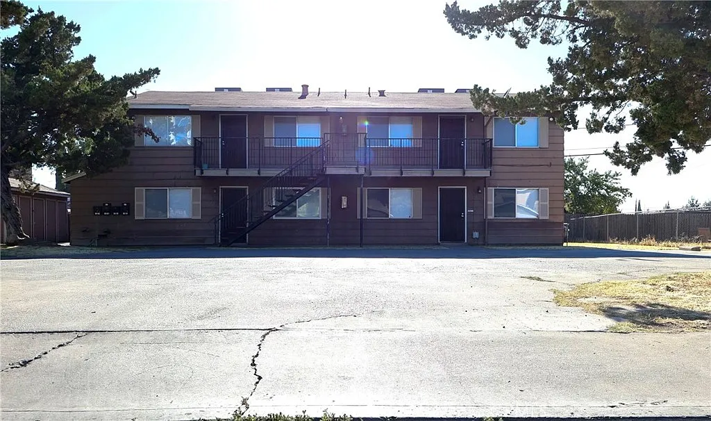 1577 Ellen Ct photo 1