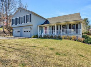 1951 Airview Rd SW, Roanoke, VA 24018