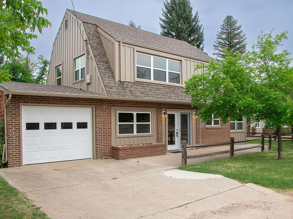 1st image of 1509 Leopard St