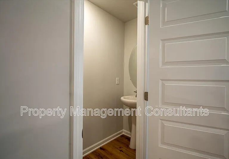 27982 Chalmers Cir — Photo 11