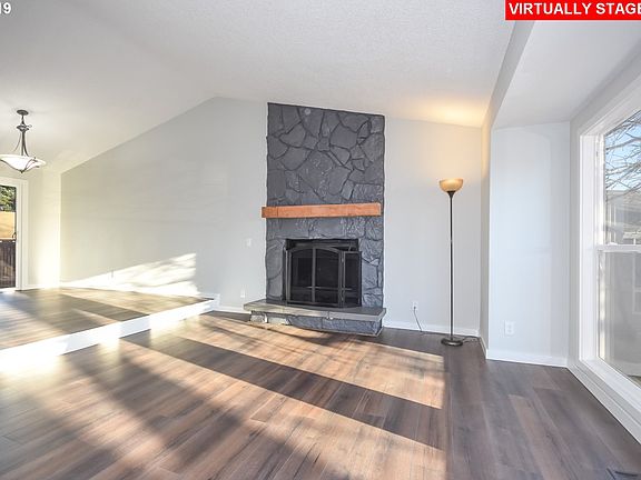 5th image of 1816 SE Park Crest Ave