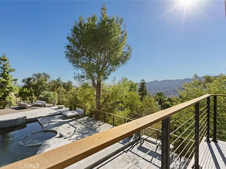 2906 Mountain Pine Dr — Photo 21